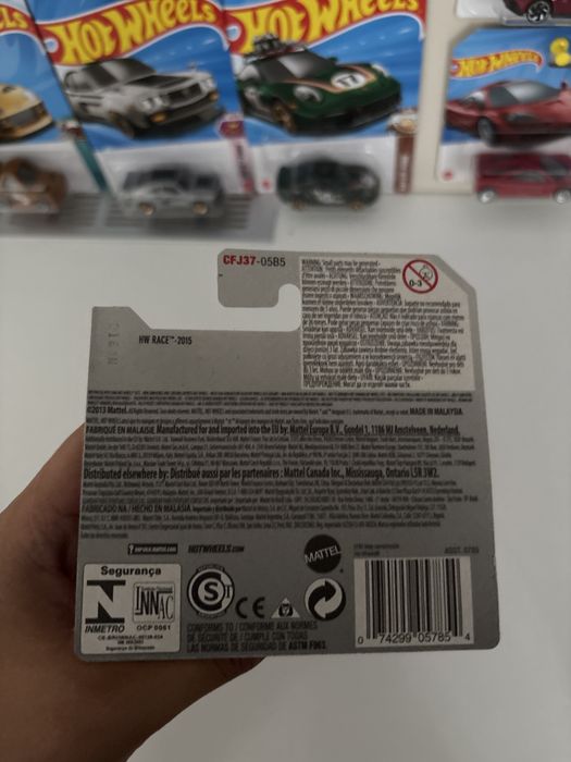Продам Hot wheels sth