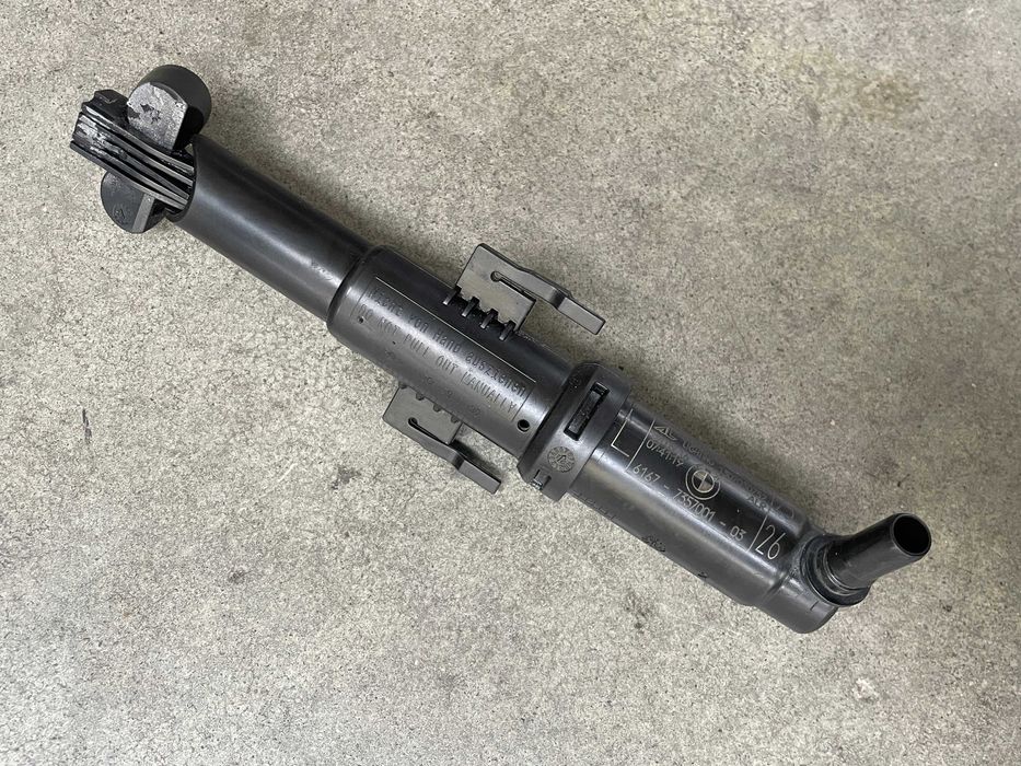 Spalator far stanga Bmw X3 F25 - X4 F26 cod 7357001