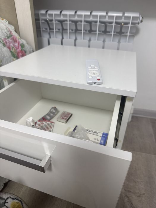 Срочнооо Продам тумбочку