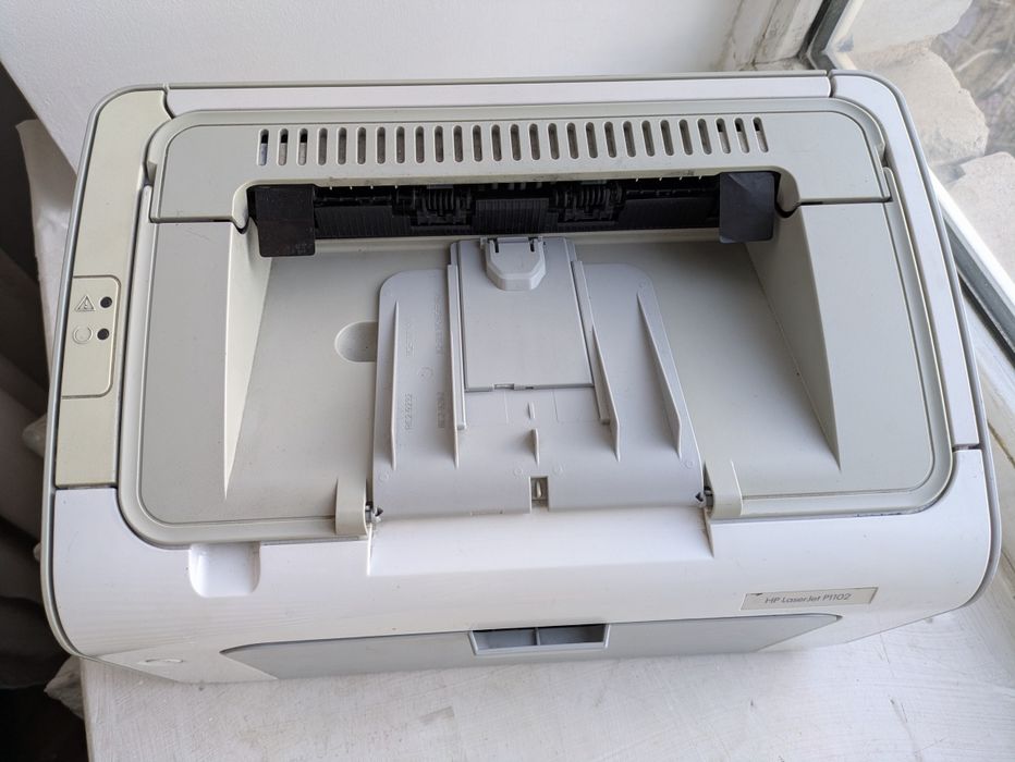 Продам принтер HP LaserJet 1005