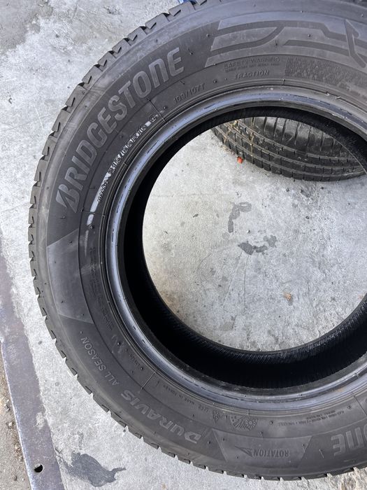 2 anvelope all season 215/65/16 C , Bridgestone , DOT 2021 , 6 mm
