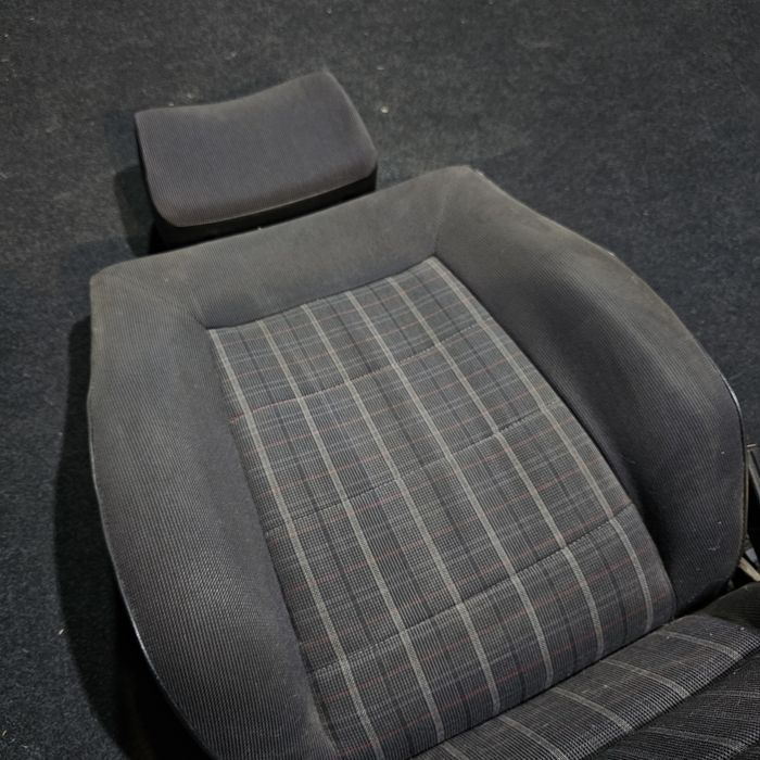 scaun dreapta volkswagen golf 2 gti