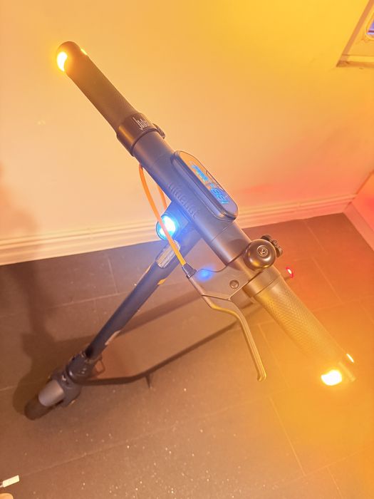 Trotineta Ninebot E2 Pro in garantie