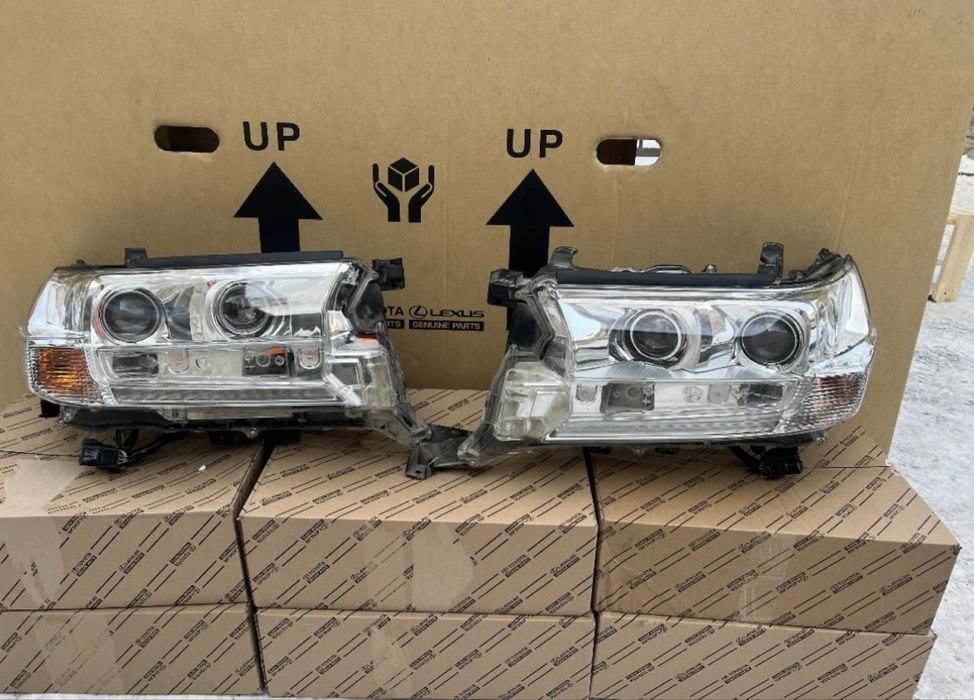 Фары Toyota prado 150 оригинал