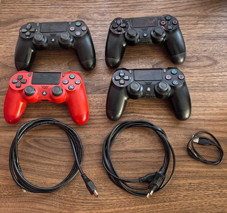 Playstation 4 slim