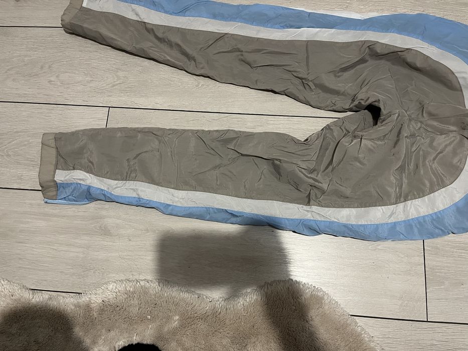 Pantaloni trapstar faş