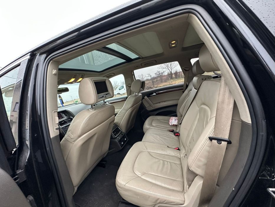 Audi Q7 Sline 3.0 7 locuri full