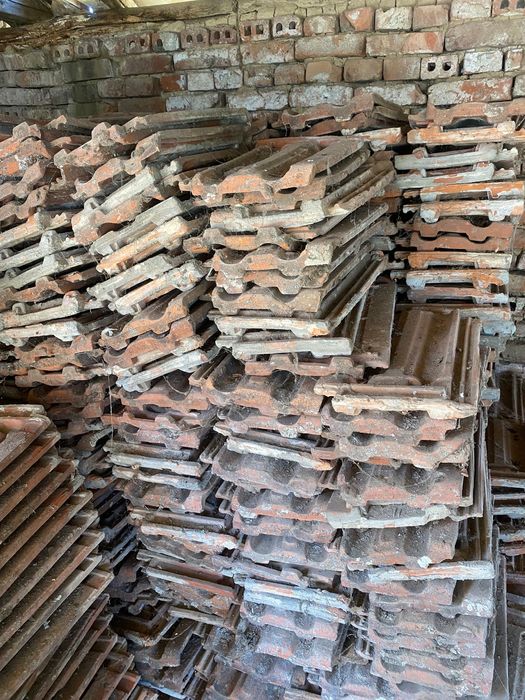 Цигли с два канала