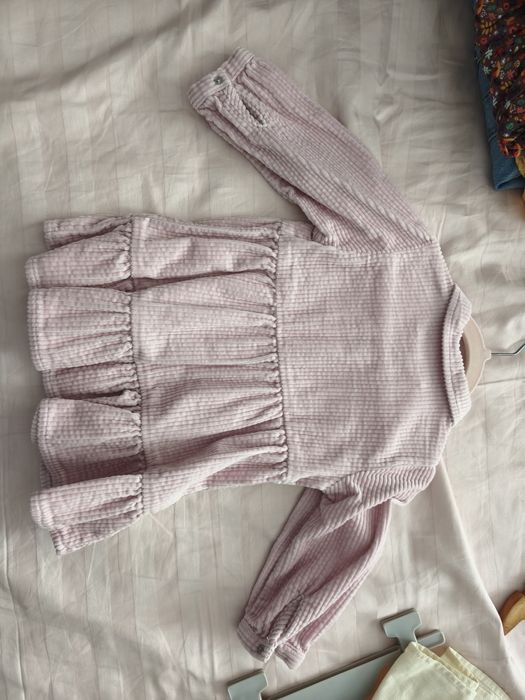 Rochiță Zara 9-12 luni noua fără etichita