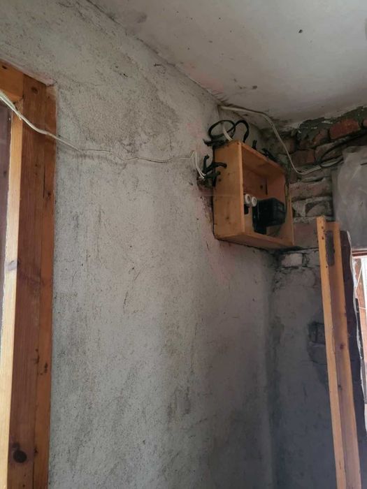 Продавам къща село Горни окол общ Самоков