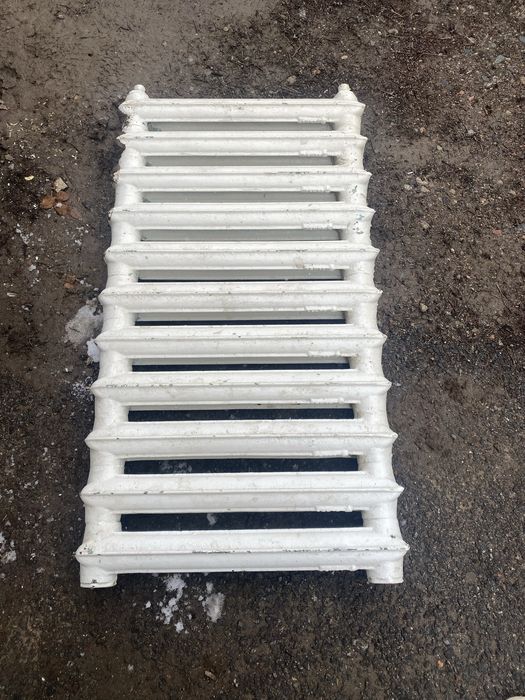 Чугунный батарея