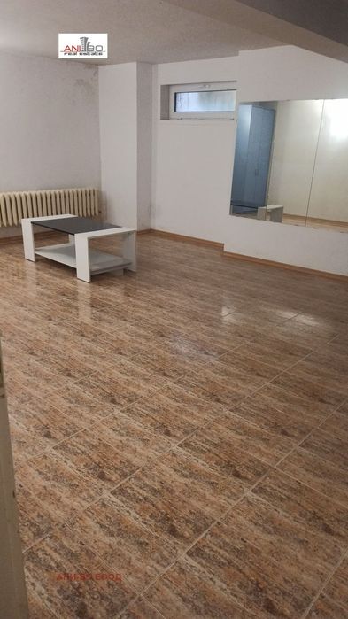 Дава се под наем Къща в София, Драгалевци - 320 кв.м за 1799 € - Снимка #2