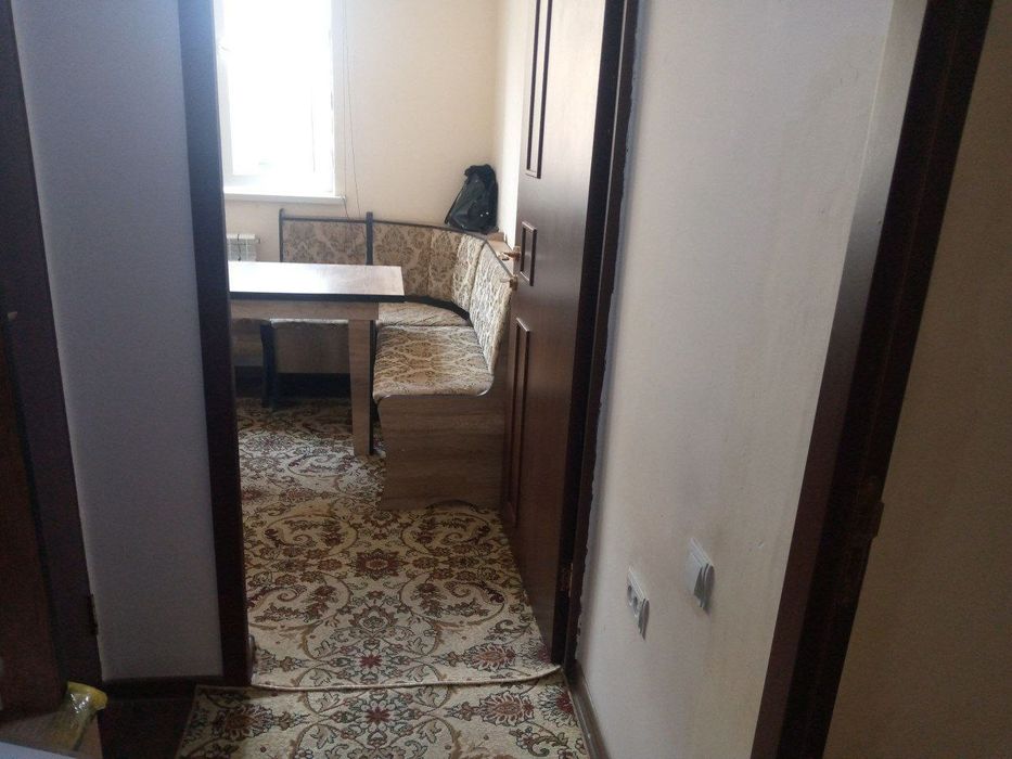 27 мкр.да ижарага 1 комнаталы квартира бериледи.