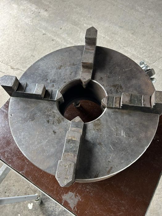 Универсал (патронник) TOS ф400