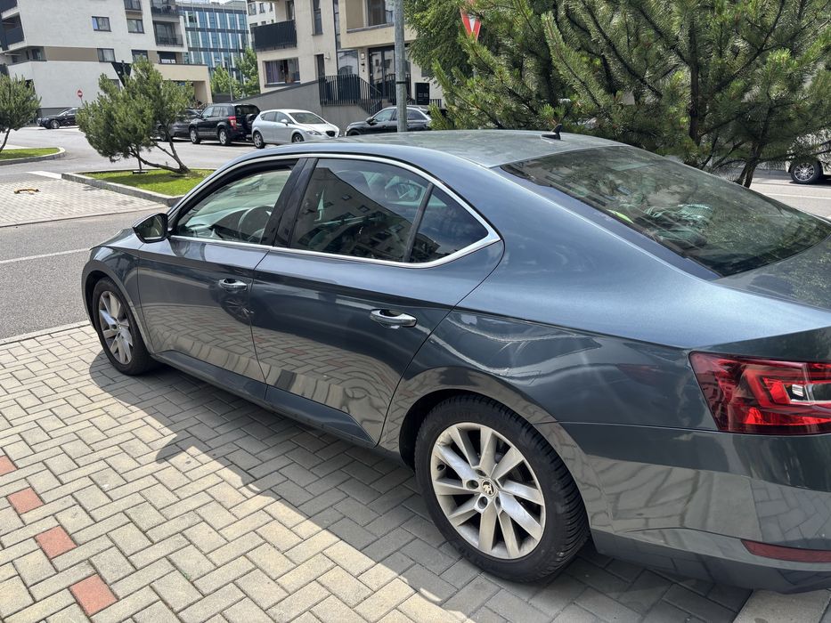 SKODA Superb 2015 — imagine 4