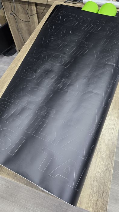 Плоттерная резка, Реклама,оракал,наклейка,сеточный оракал