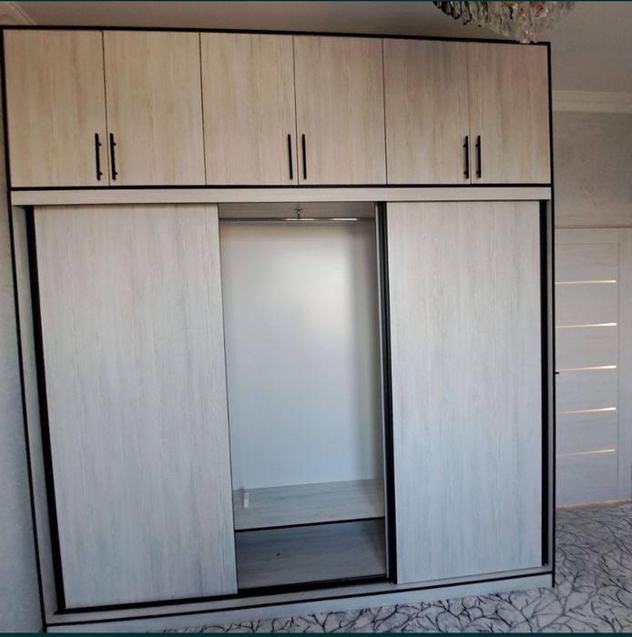 Интерьер для кухни и комнаты