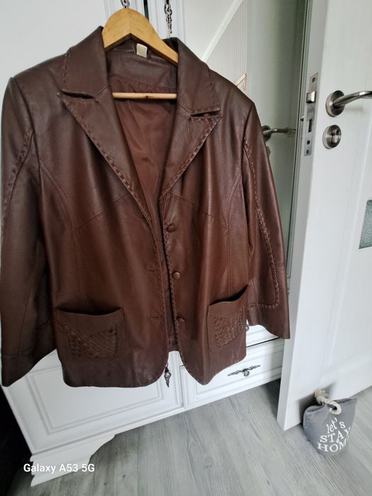 Haina din piele naturala