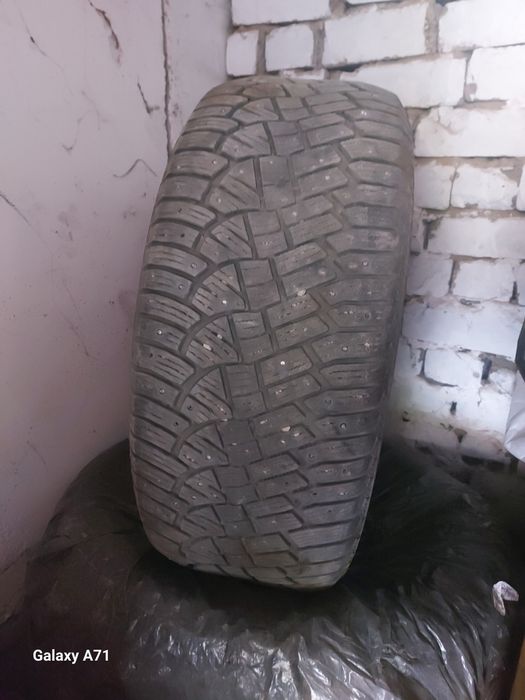 Продам шины зимние