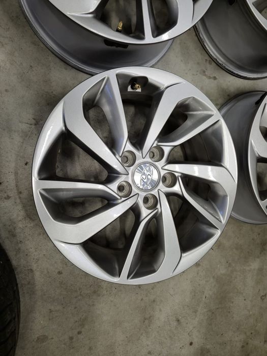 Jante 5x114.3 R17 Hyundai Tucson IX 35 I30 originale stare impecabila