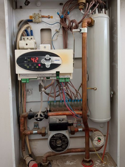 Запчасть Котёл и Колонок все модели все запсать есть