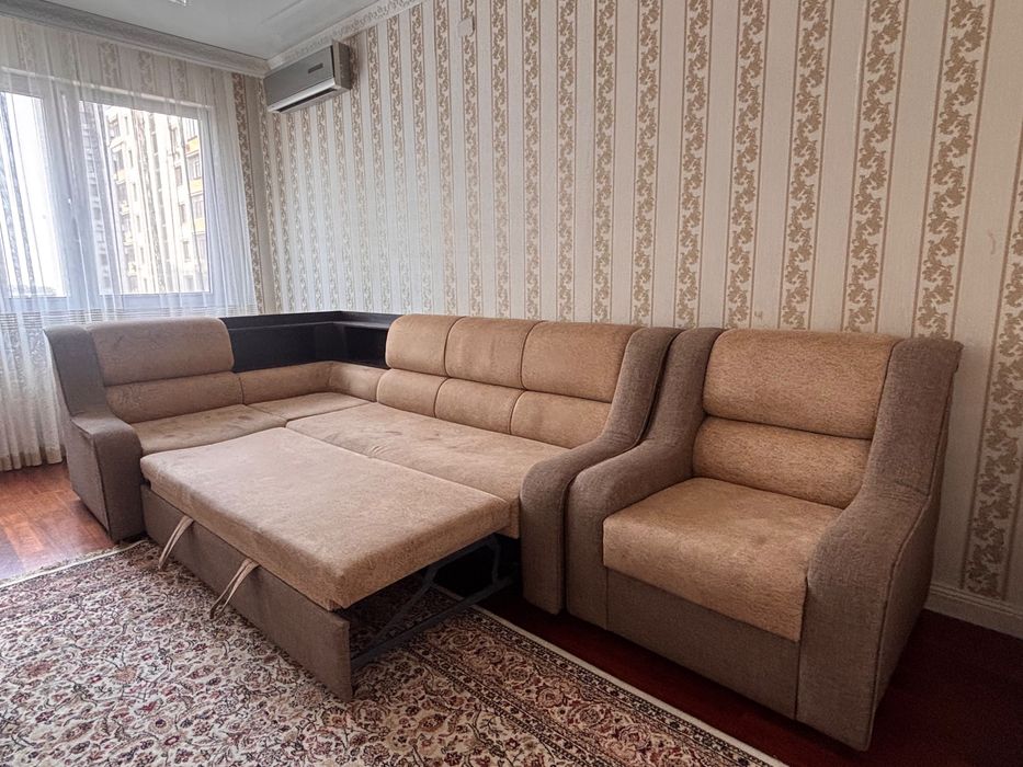 Продам диван  в хорошем состоянии