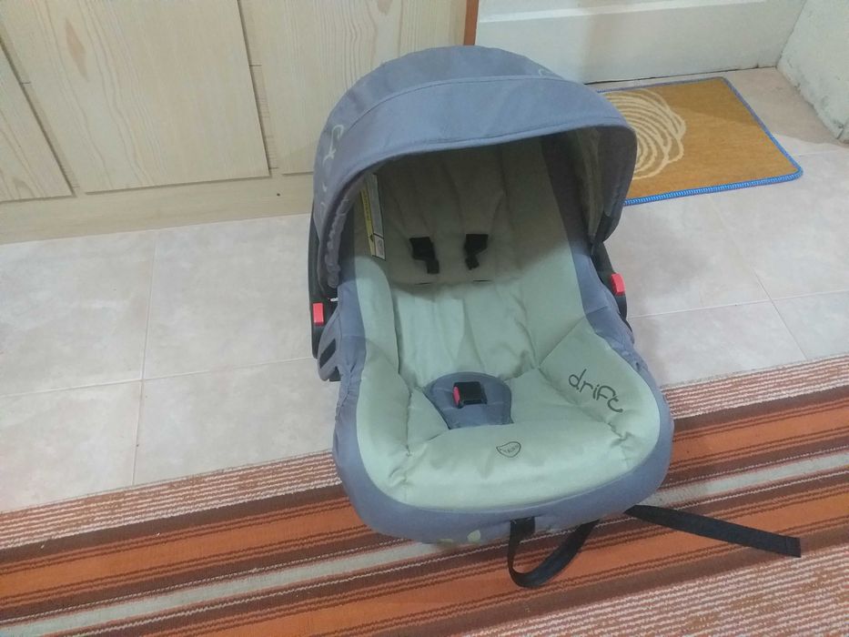 Столче да кола от 0 д 13 кг.