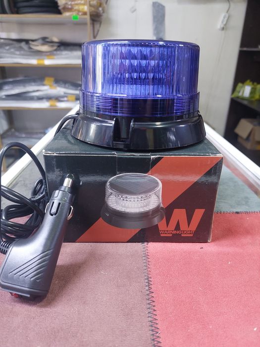 Проблесковые маяки Синий,Жёлтый.