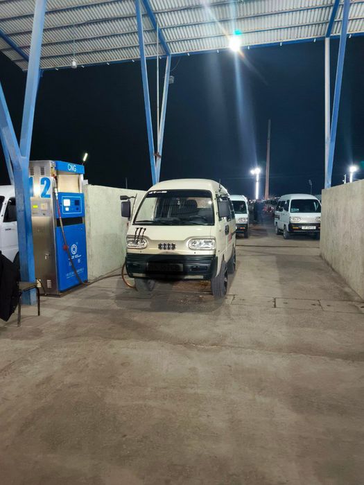 Faqat naxtga barter yuq