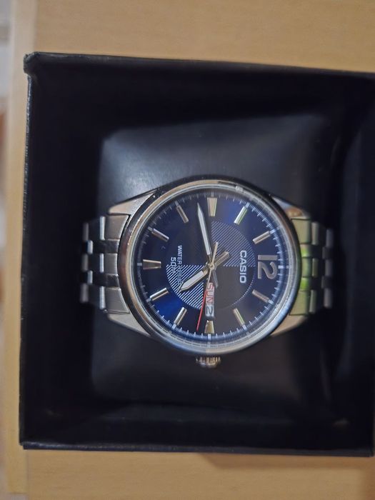 Наручные часы Casio