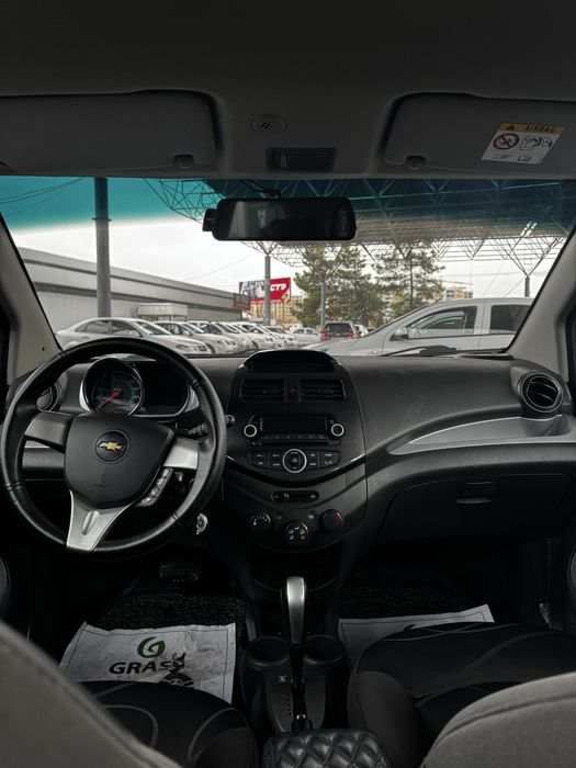 СРОЧНА прадаётся Спарк А.Т