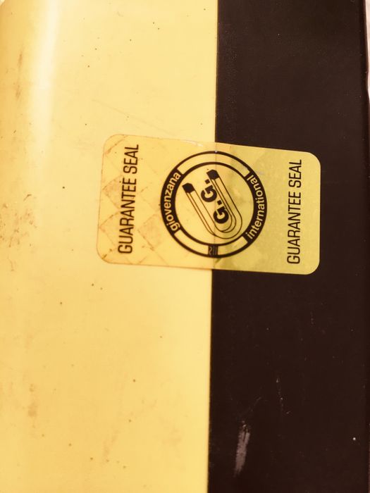 Telecomanda, comanda cu fir