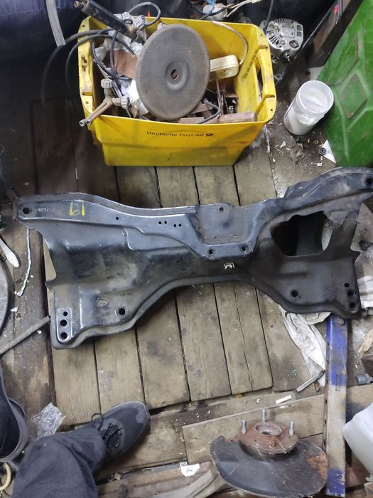 Продам подрамник нонда срв рд1