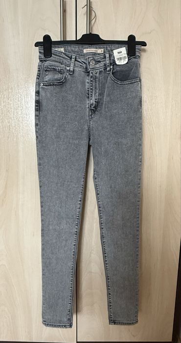 Blugi Levi’s originali noi