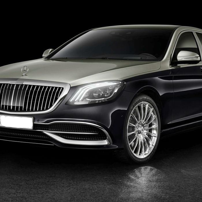Продам обвес maybach w222 бампер