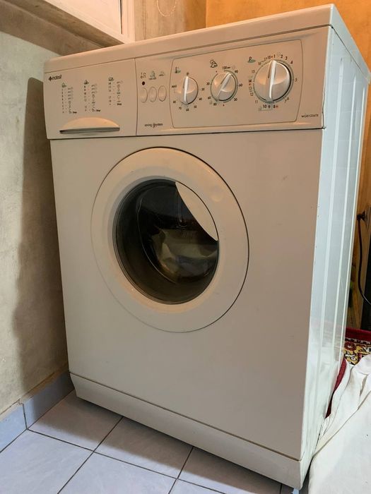 Стиральная машина Indesit