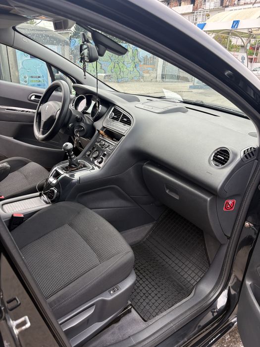 Peugeot 5008 2.0 Diesel