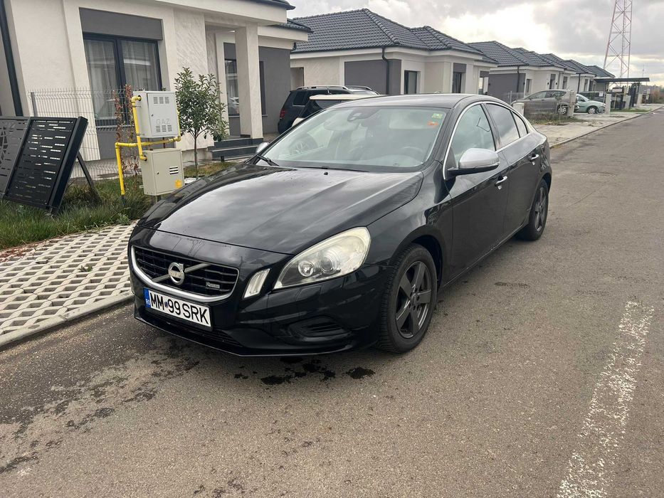VOLVO S60 R-Design 2.0 Diesel 163CP