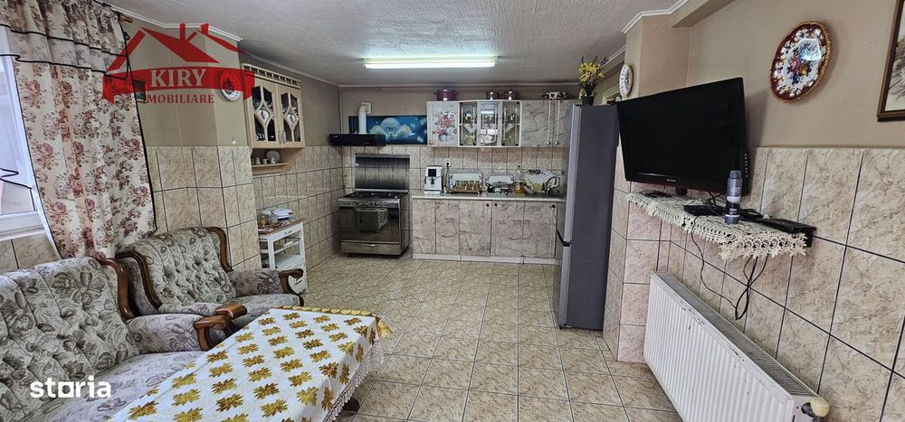 Casa Parneaza 4 camere