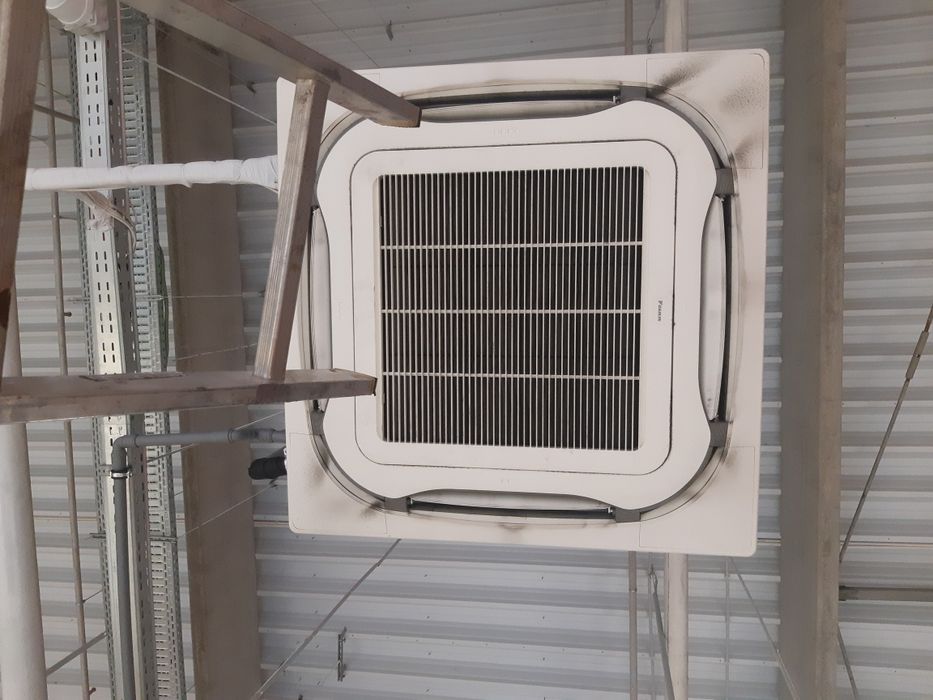 Montaj , montare , instalare aer conditionat  , igienizare aer