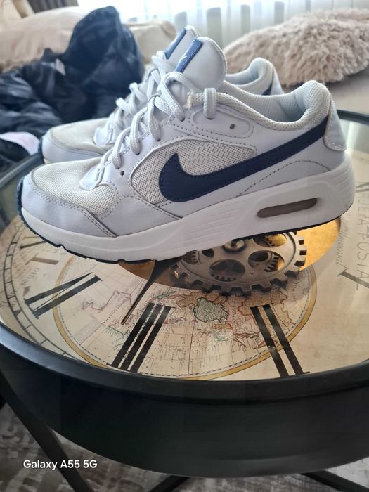 Маратонки  Nike