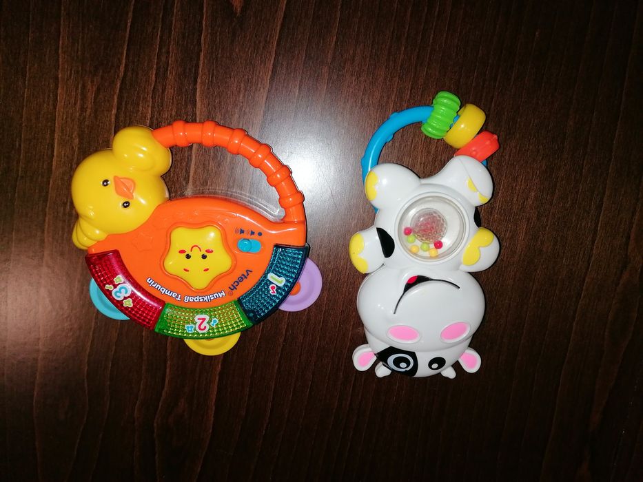 Две музикални светещи играчки