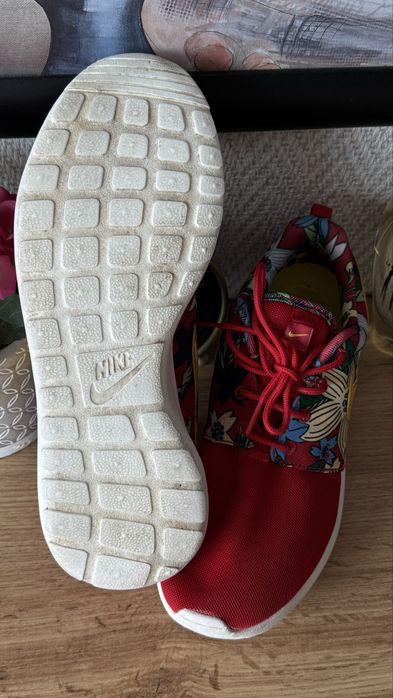 Дамски маратонки Nike номер 40