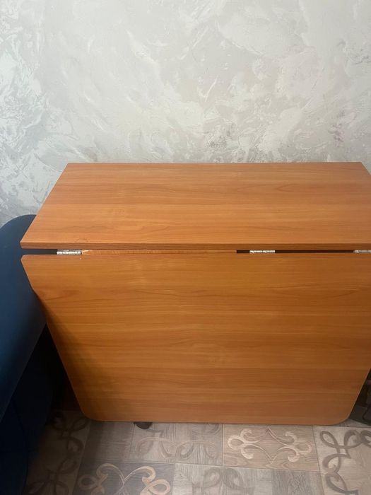 Продам раскладные столы