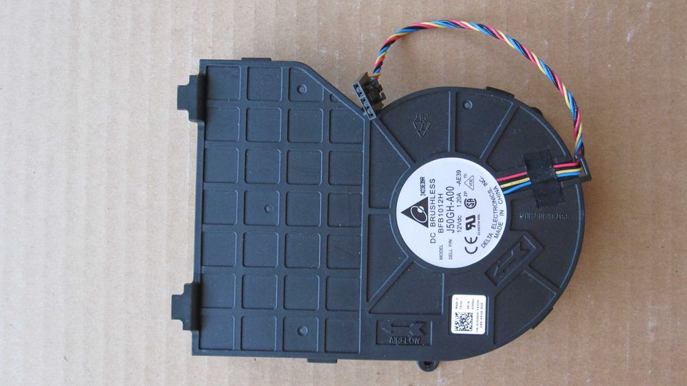 Продавам  части за компютри