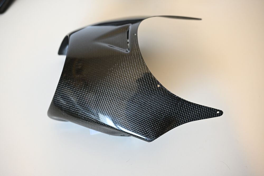 Carena Parbriz Carbon Ducati Monster 900