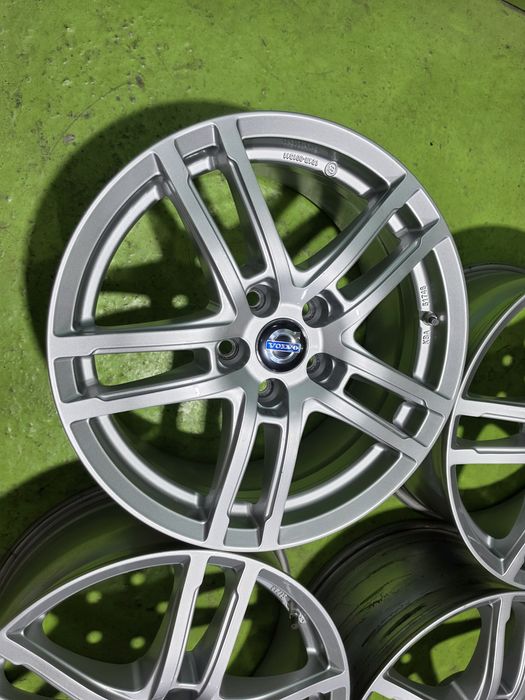17 5x108 Volvo Ford лети джанти 5х108 форд волво