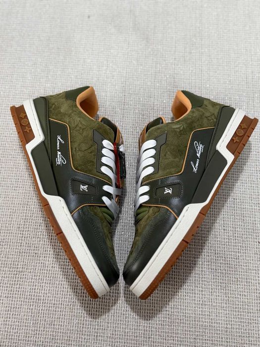 Adidasi Louis Vuitton Trainer Premium