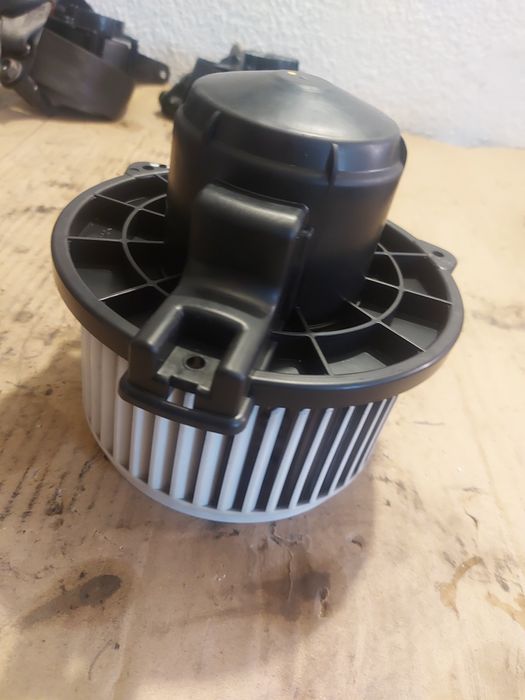 Вентилатор ( моторче ) парно Шевролет Каптива / Chevrolet Captiva