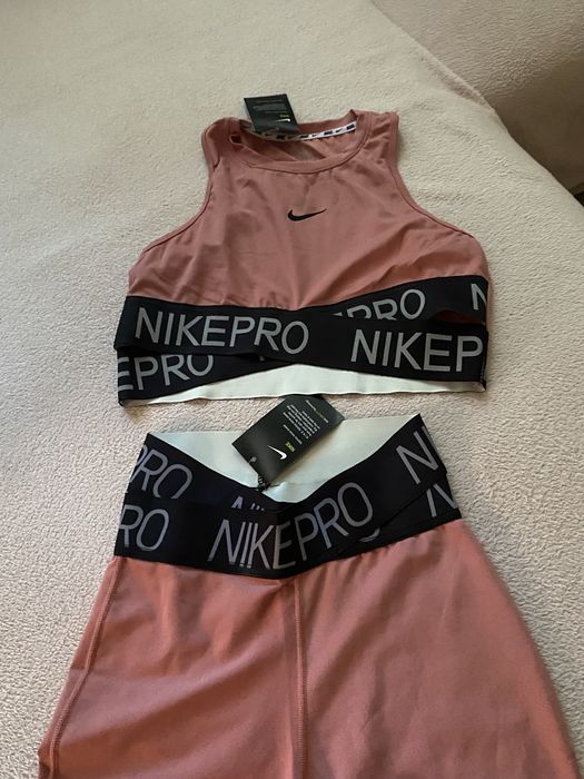 Спортен екип Nike